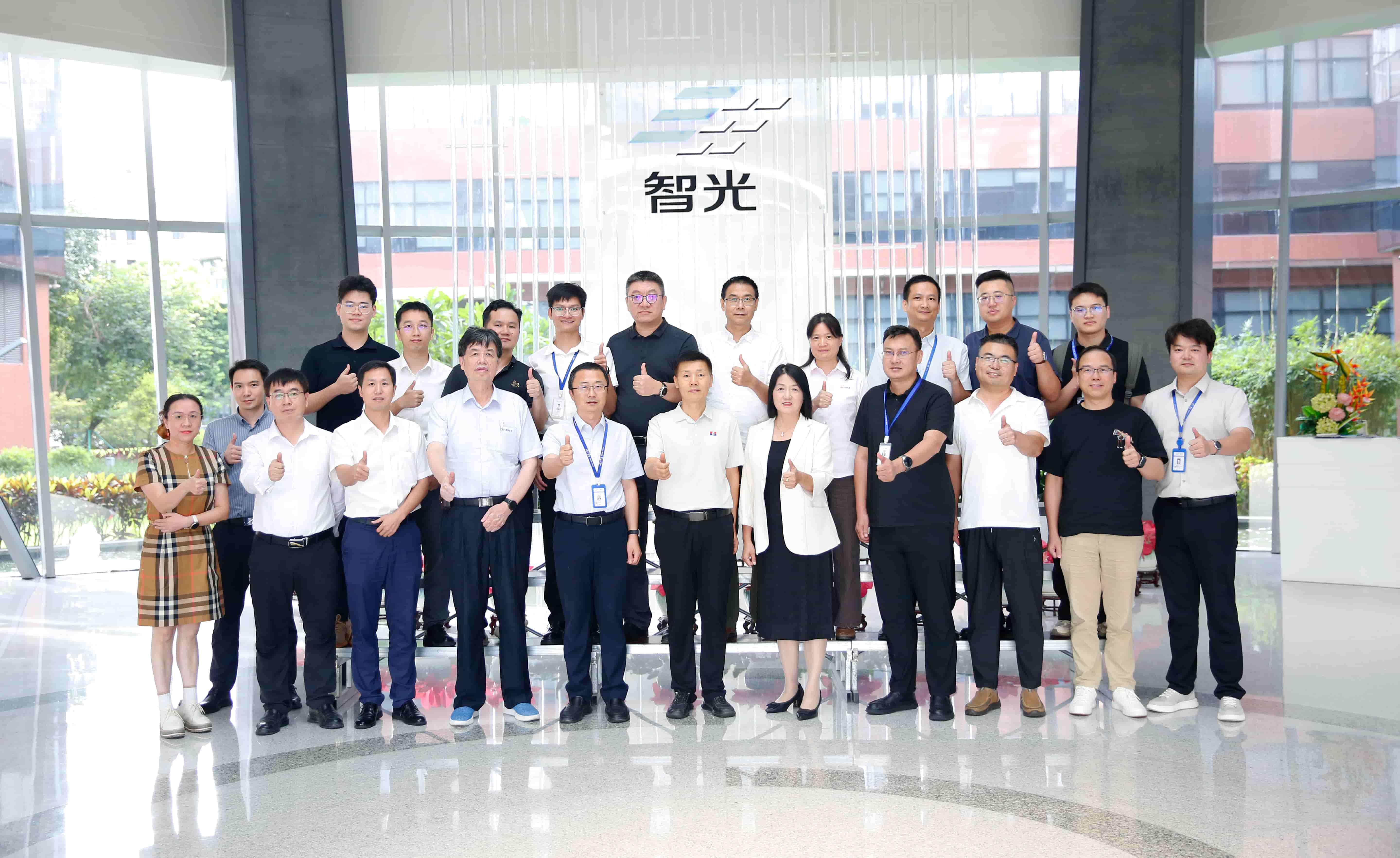 共探能源新路径|固态变压器(SST)技术及产品发展趋势专题研讨会在永利3044noc电气成功举办